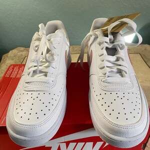 Nike Women's Court Vision Low Next Nature White Pink Oxford DH3158-102